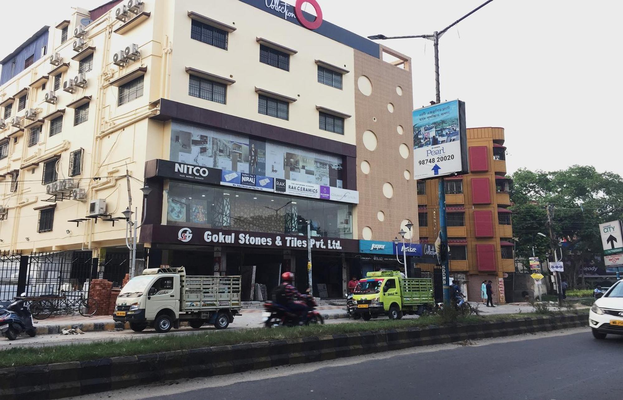 Super Collection O Gokul Residency Near Emami City Dumdum Opposite Raja Palace Hotel Dum Dum Kültér fotó